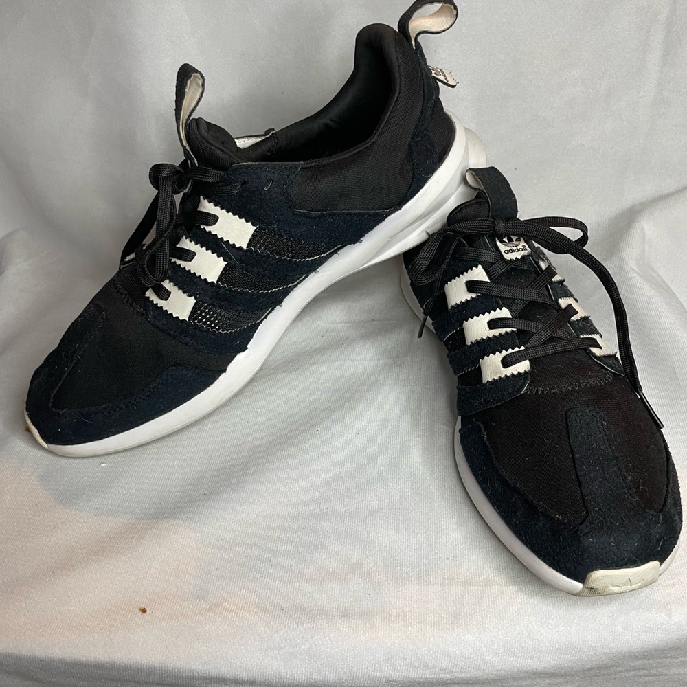 Adidas SL Loop Runner. Men’s 11.5 Black